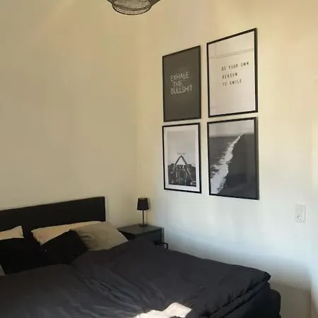 Apartment Helle Stadtwohnung In Flingern *